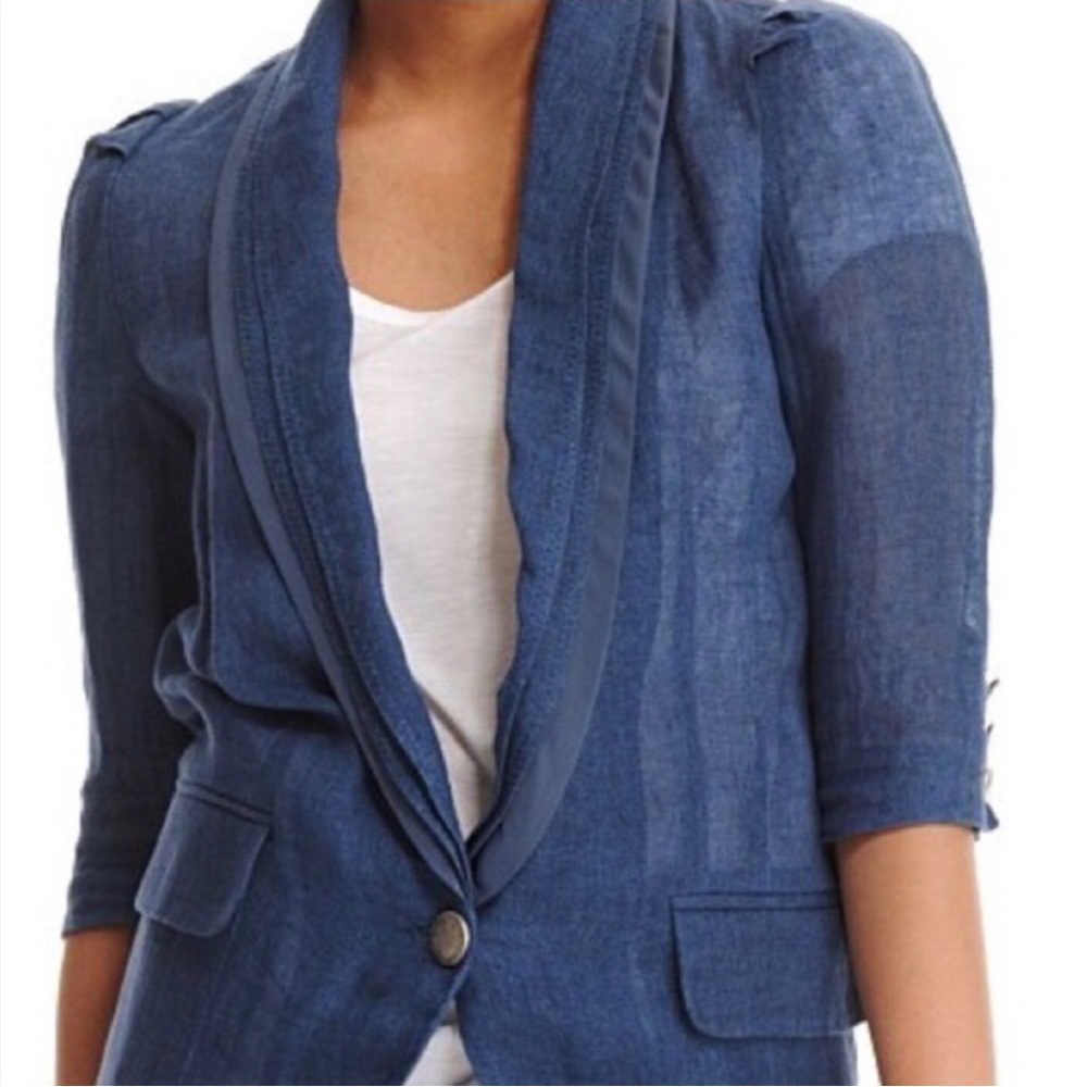 Nanette Lepore Beautiful Light Blue Linen/Silk With Triple Layers Lapel Blazer